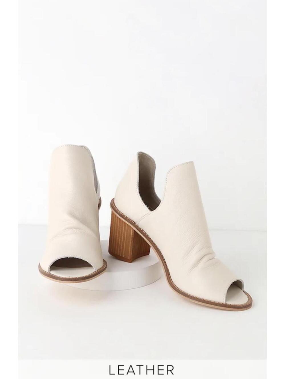 Chinese Laundry Carlita Ecru Leather Peep Toe Booties - Women's 8